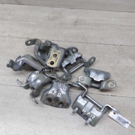 petlia-dveri-nissan-primera-p12-art-50606-big-0