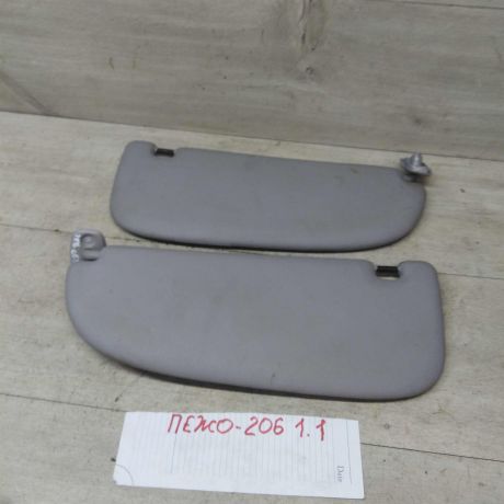 kozyrek-solncezashhitnyi-peugeot-206-do-rest-1-stuka-art-50713-big-1