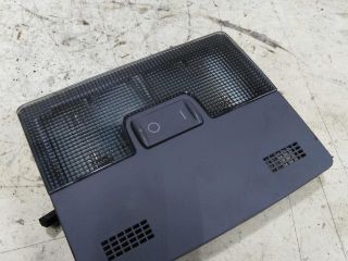 plafon-osveshheniia-salona-fonar-audi-a6-c5-art-50788