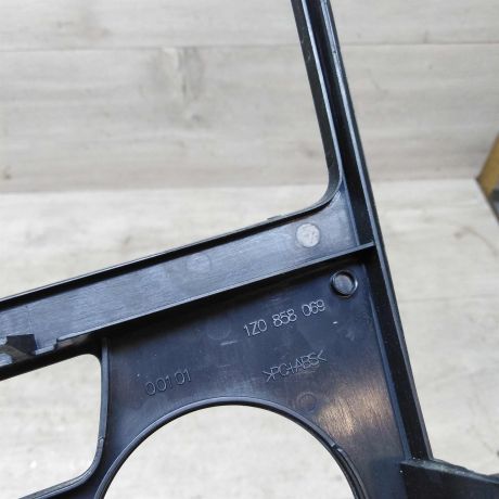 ramka-magnitoly-skoda-octavia-a5-06gv-art-50960-big-1