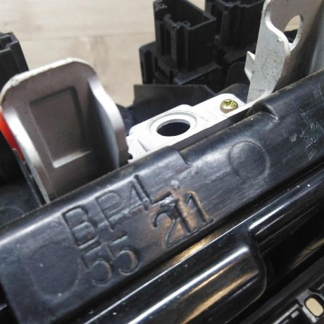 pepelnica-knopki-obogreva-sidenii-mazda-3-bk-xetcbek-art-51043-big-3