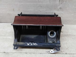 pepelnica-mercedes-e-class-w210-art-51726