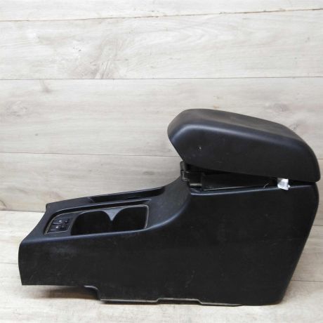 podlokotnik-mitsubishi-lancer-9-art-52639-big-0