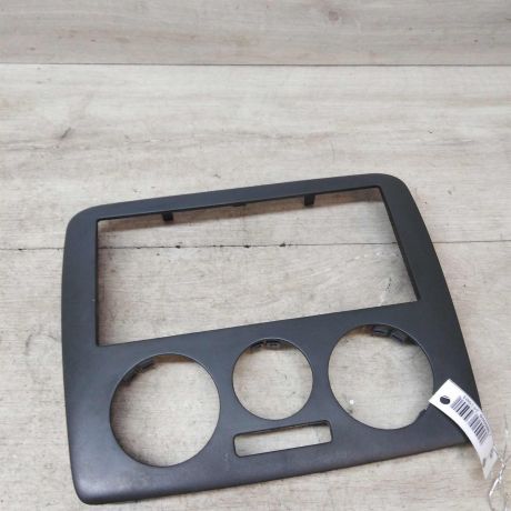 ramka-magnitoly-skoda-octavia-tour-do-rest-art-52715-big-1