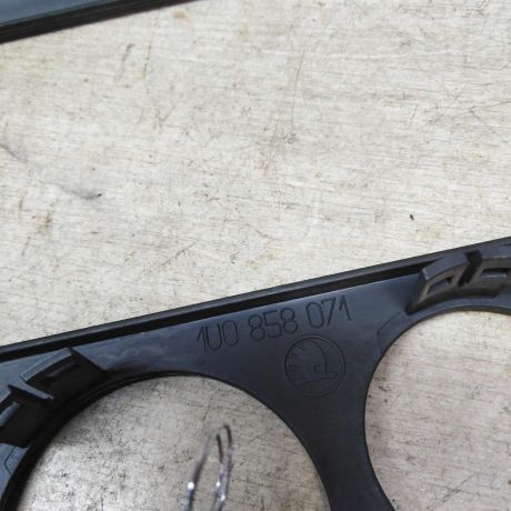 ramka-magnitoly-skoda-octavia-tour-do-rest-art-52715-big-4