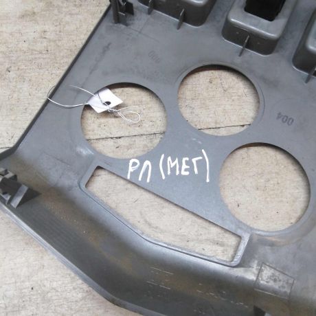 ramka-magnitoly-knopki-upravleniia-renault-logan-i-art-53204-big-1