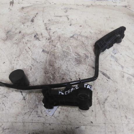 pedal-gaza-kia-cerato-2-art-53740-big-1