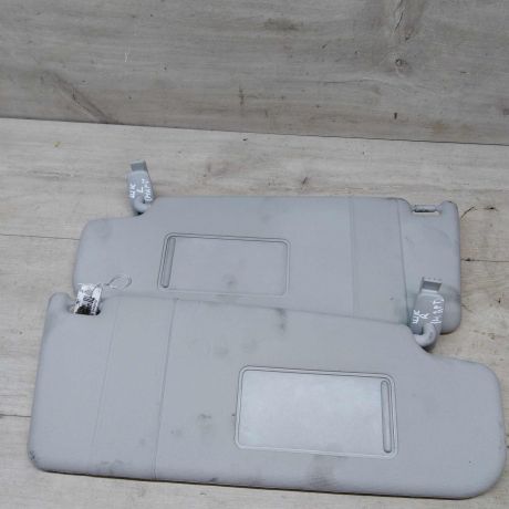 kozyrek-solncezashhitnyi-skoda-octavia-tour-rest-ostalsia-pravyi-art-54353-big-0