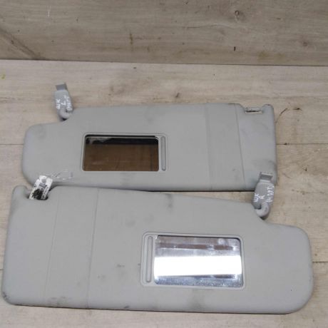 kozyrek-solncezashhitnyi-skoda-octavia-tour-rest-ostalsia-pravyi-art-54353-big-2