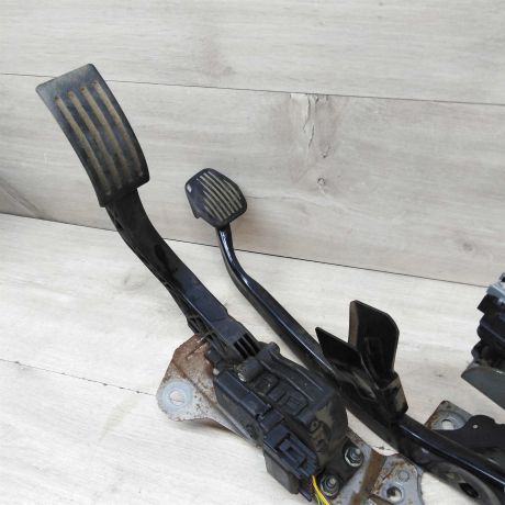 pedalnyi-uzel-ford-c-max-04gv-art-54759-big-4