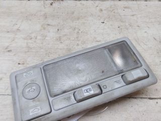 plafon-osveshheniia-salona-fonar-volkswagen-passat-b4-art-55050