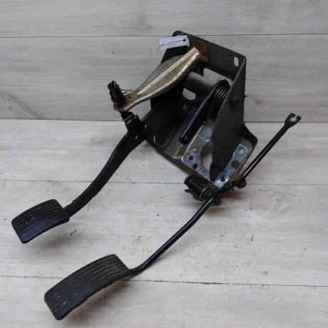 pedalnyi-uzel-blok-mitsubishi-space-star-04gv-rest-art-55569-big-0