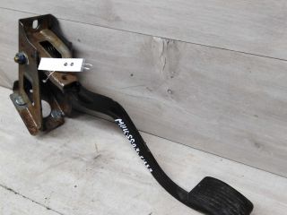 pedal-scepleniia-mitsubishi-space-star-04gv-rest-art-55570