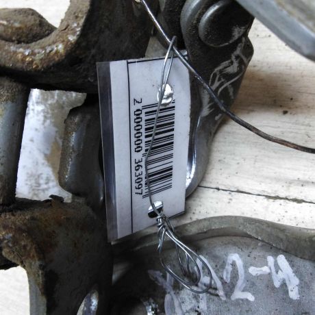 petlia-dveri-hyundai-accent-2-06-gv-sedan-art-55915-big-1