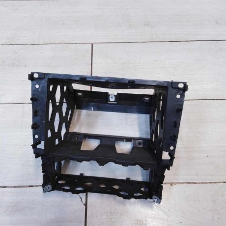 ramka-magnitoly-volkswagen-polo-sedan-sa2-art-56065-big-0