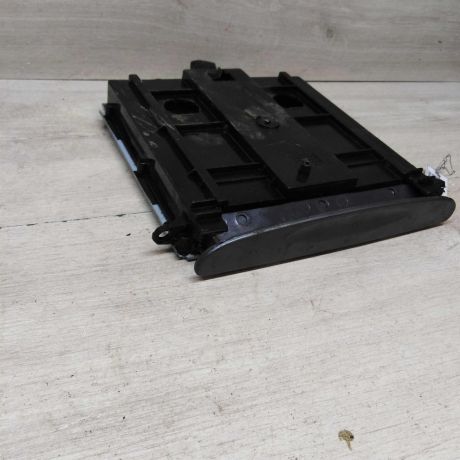 podstakannik-hyundai-accent-2-06-gv-sedan-art-56151-big-1