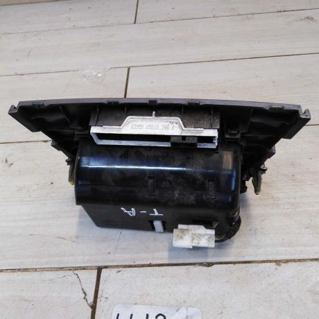 pepelnica-toyota-avensis-iii-art-57449-big-2