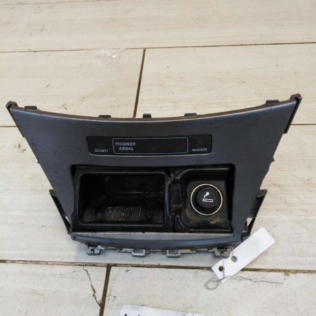 pepelnica-toyota-avensis-iii-art-57449-big-5