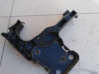 kronstein-levyi-renault-megane-2-perednei-paneli-defekt-art-57764