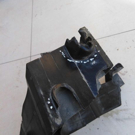 kronstein-levyi-renault-megane-2-perednei-paneli-defekt-art-57764-big-5