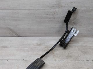 pedal-gaza-mitsubishi-lancer-9-16i-4g18-art-57778