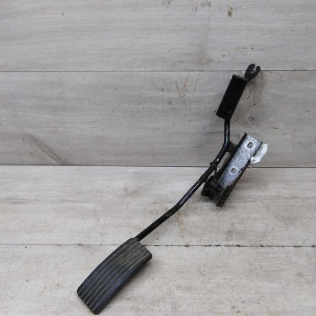 pedal-gaza-mitsubishi-lancer-9-16i-4g18-art-57778-big-0