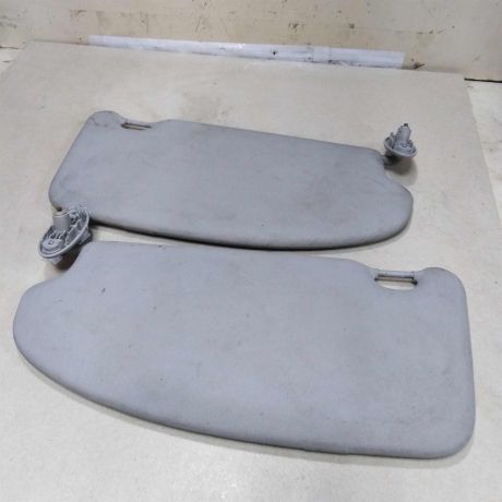 kozyrek-solncezashhitnyi-ford-focus-2-do-rest-art-57883-big-3