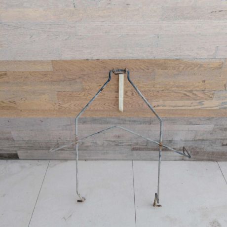 kreplenie-zapasnogo-kolesa-renault-duster-i-art-58346-big-2