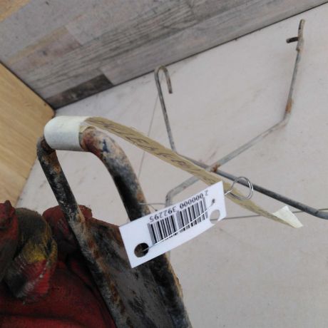 kreplenie-zapasnogo-kolesa-renault-duster-i-art-58346-big-3