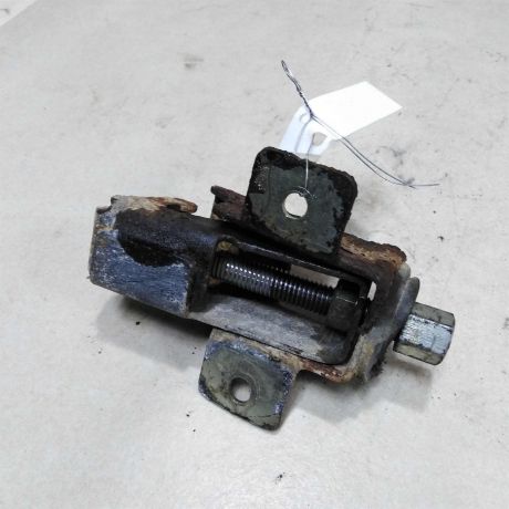 kreplenie-zapasnogo-kolesa-renault-duster-i-art-58411-big-3