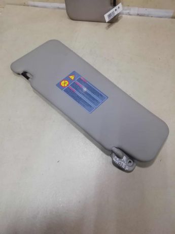 kozyrek-solncezashhitnyi-renault-duster-i-art-58415-big-2