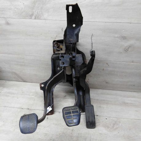 pedalnyi-uzel-blok-pedalei-volkswagen-golf-2-art-58464-big-4
