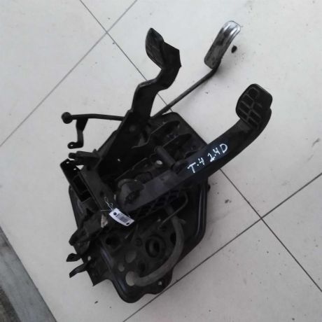 pedalnyi-uzel-volkswagen-transporter-t4-art-58646-big-0