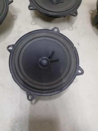 dinamik-akusticeskii-renault-duster-i-art-58757-big-1