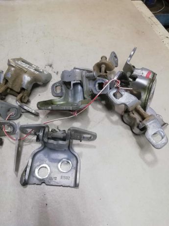 petlia-dveri-renault-duster-i-art-58845-big-2