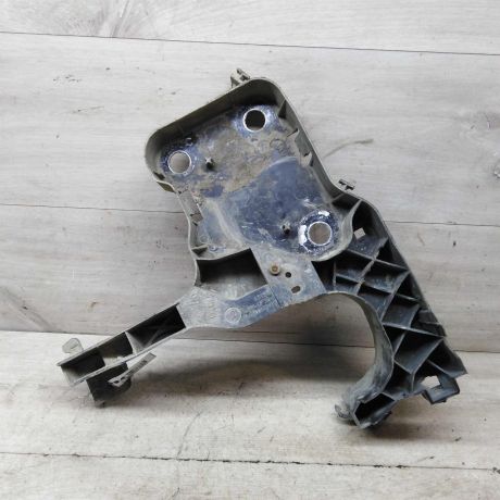 kronstein-levyi-perednei-paneli-televizora-renault-megane-2-art-59681-big-0