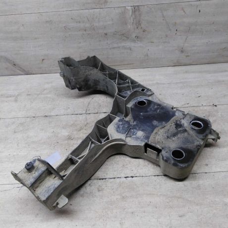 kronstein-levyi-perednei-paneli-televizora-renault-megane-2-art-59681-big-1