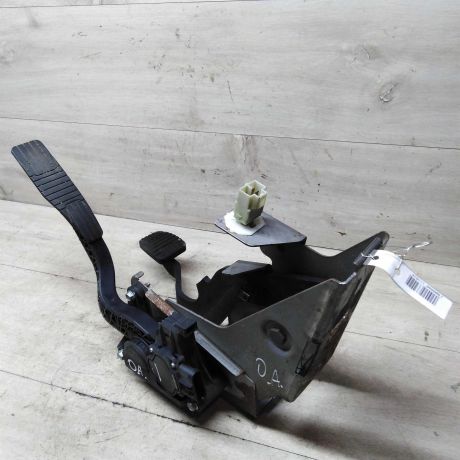 pedalnyi-uzel-blok-opel-antara-i-art-59817-big-0