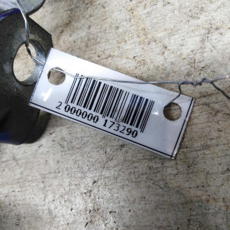 petlia-dveri-peredniaia-pravaia-verxniaia-i-nizniaia-mazda-3-bk-art-61050-big-2