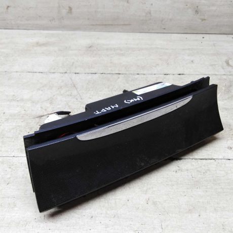 pepelnica-volkswagen-passat-b6-27-art-61061-big-0