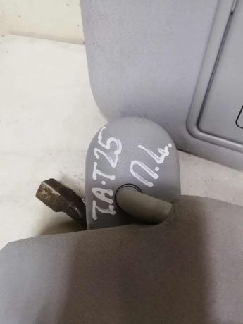 kozyrek-solncezashhitnyi-toyota-avensis-t25-gor-ostalsia-pravyi-art-61517-big-5