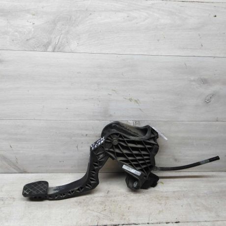 pedal-scepleniia-skoda-octavia-a5-rest-art-61641-big-0