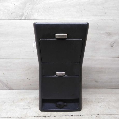 pepelnica-v-podstakannik-passazira-opel-antara-art-62651-big-0