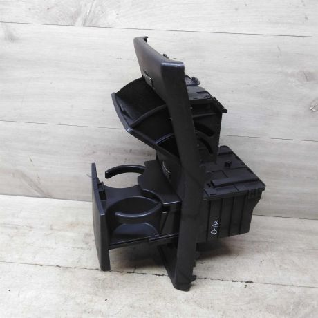 pepelnica-v-podstakannik-passazira-opel-antara-art-62651-big-4