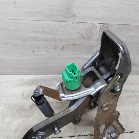 pedal-tormoza-toyota-avensis-iii-t27-i-art-62764-big-2