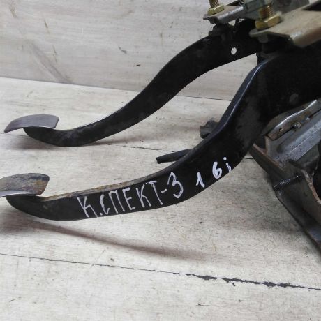 pedalnyi-uzel-blok-kia-spectra-art-63771-big-1