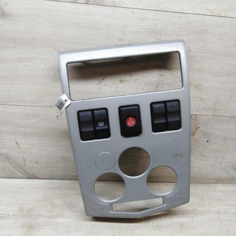 ramka-magnitoly-renault-logan-art-64054-big-0