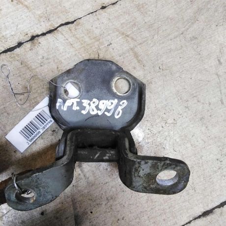 petlia-dveri-peredniaia-pravaia-verxniaia-kia-spectra-akpp-amerikanskaia-sborka-art-65593-big-0