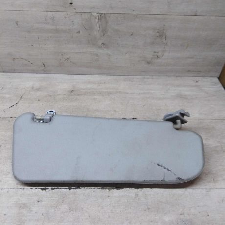 kozyrek-solncezashhitnyi-chevrolet-aveo-t200-xetcbek-art-66118-big-2