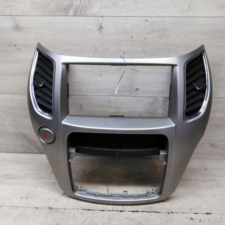 ramka-magnitoly-deflektor-obduva-great-wall-hover-m4-art-66531-big-0